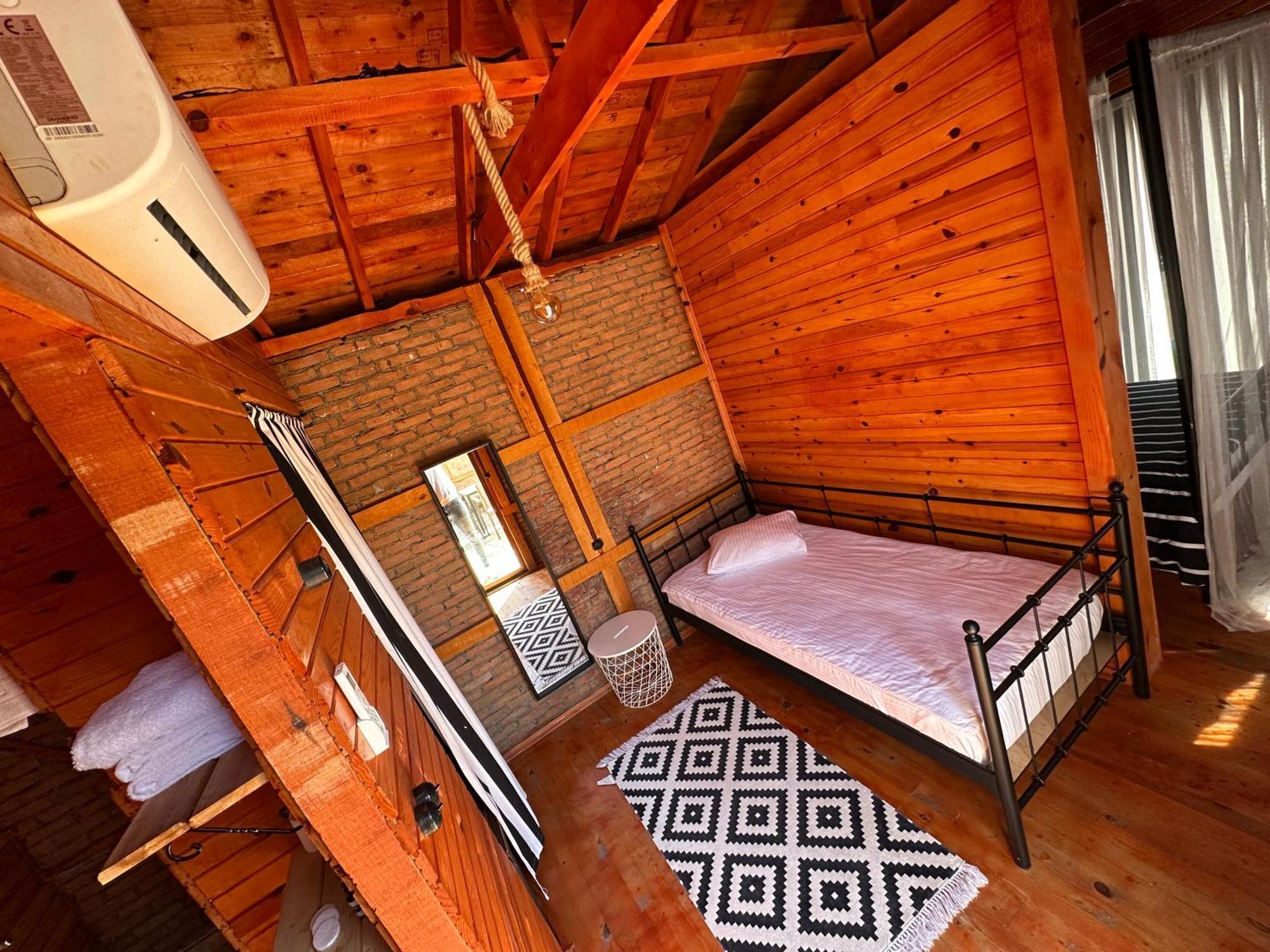 Bed and Breakfast Otantik Tas Ev Dalaman Exterior foto