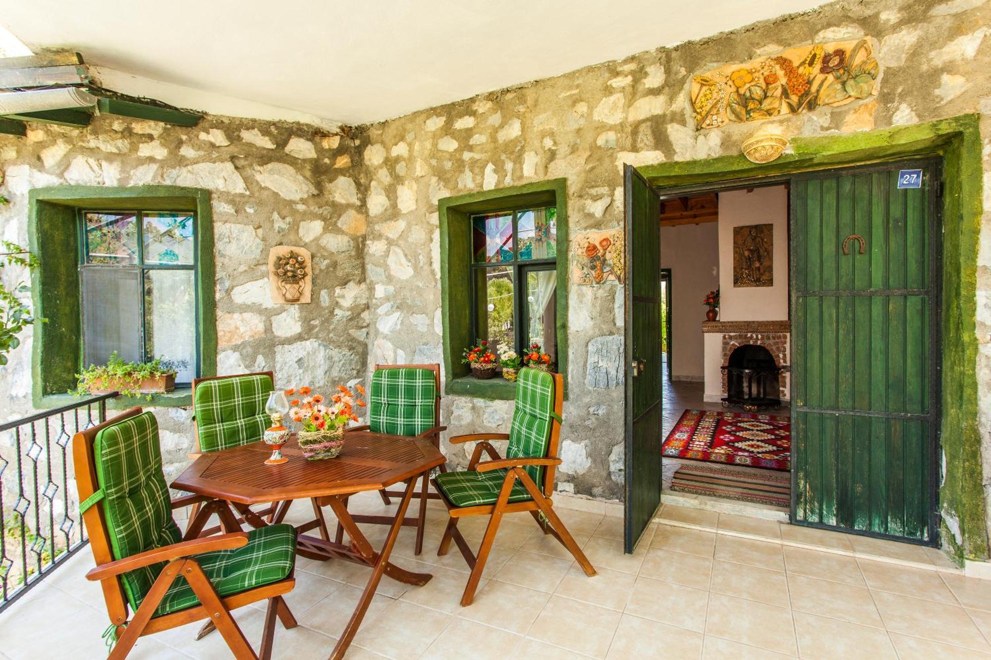 Bed and Breakfast Otantik Tas Ev Dalaman Exterior foto