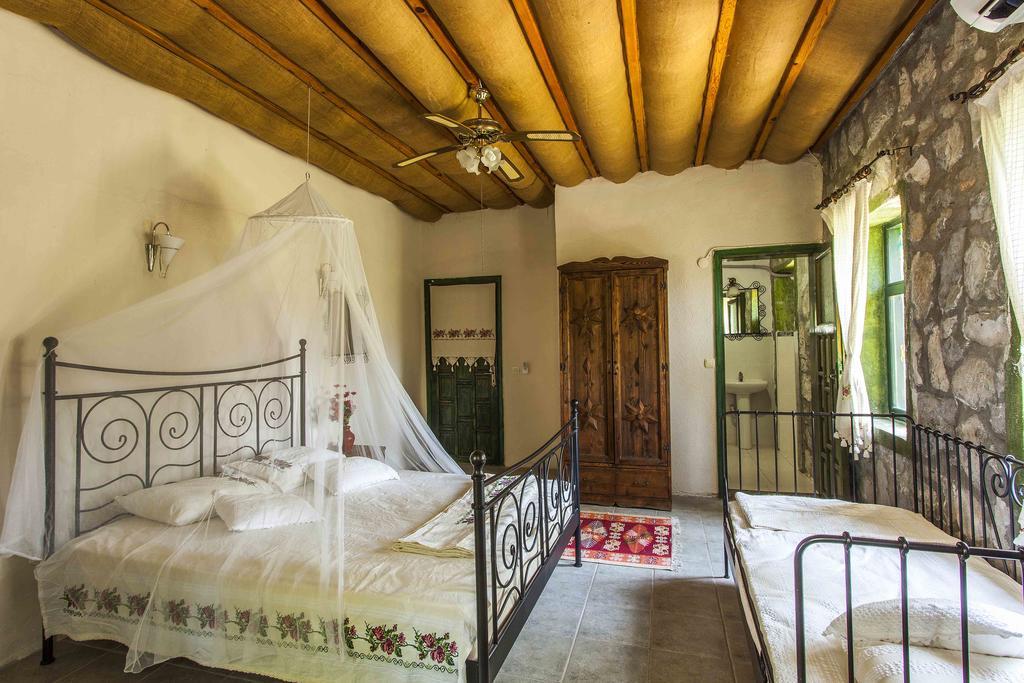 Bed and Breakfast Otantik Tas Ev Dalaman Exterior foto