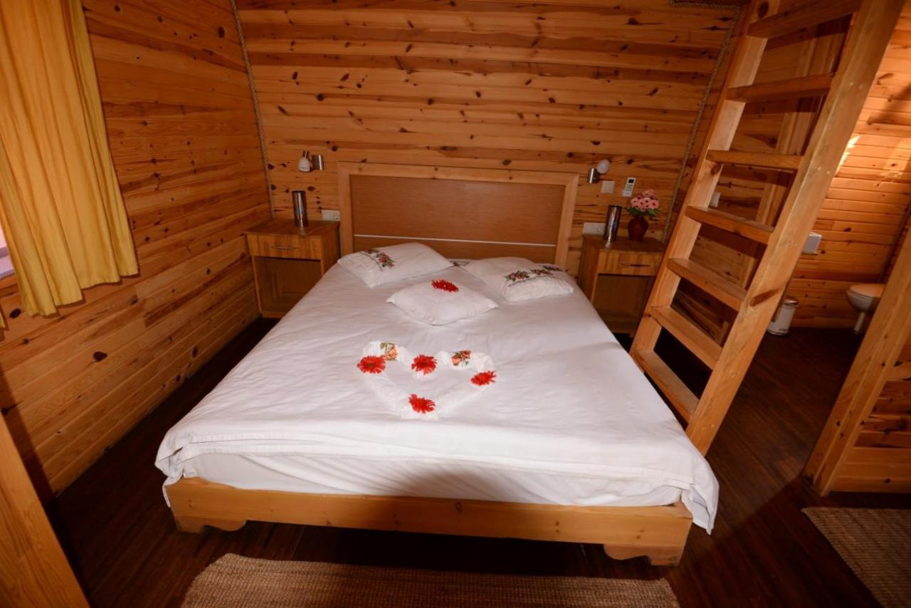 Bed and Breakfast Otantik Tas Ev Dalaman Exterior foto