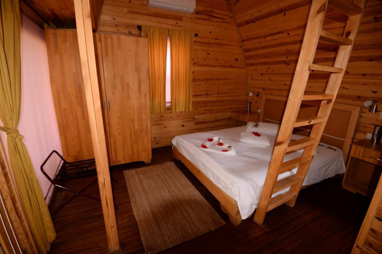 Bed and Breakfast Otantik Tas Ev Dalaman Exterior foto